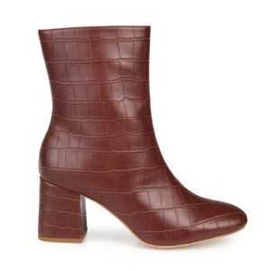 Journee Collection Trevi Bootie